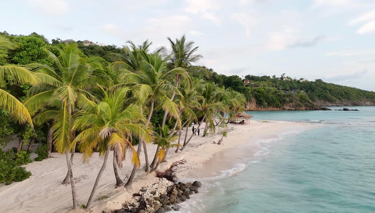 Mustique, St Vincent & The Grenadines — yacht charter destination